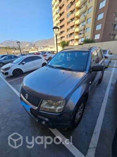 Suzuki grand nomade 2008