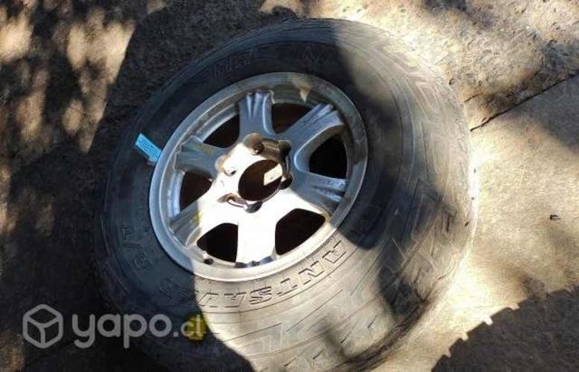 Llanta Aluminio Con Neumático 245 75 R16 Great Wal