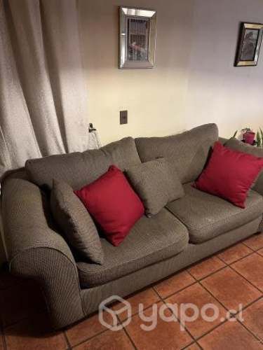 Sofa tres cuerpos