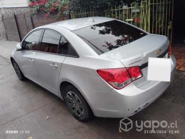 Vendo auto chevrolet cruze km