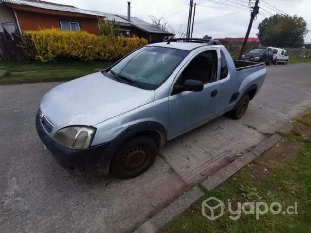 Camioneta Chevrolet montana año 2006