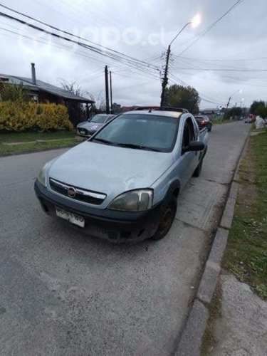 Camioneta Chevrolet montana año 2006