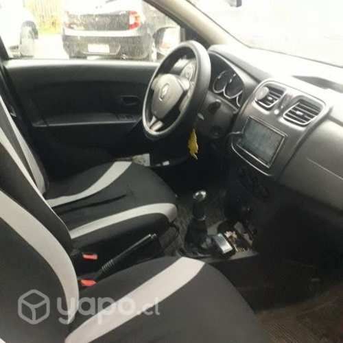 Taxi colectivo RENAULT SYMBOL 2016