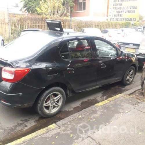 Taxi colectivo RENAULT SYMBOL 2016