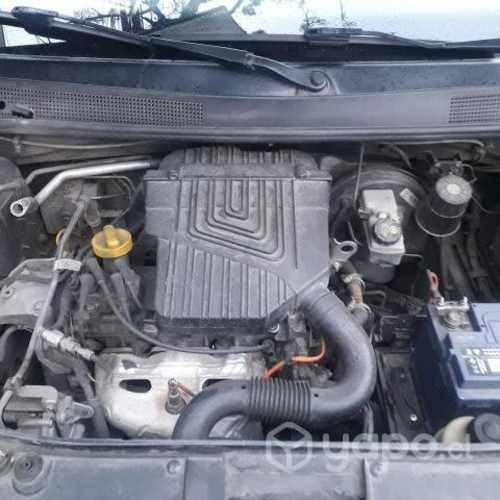 Taxi colectivo RENAULT SYMBOL 2016