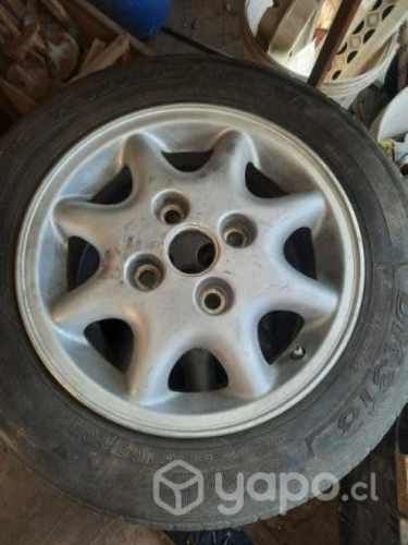 Llantas y neumáticos (Aro 14)