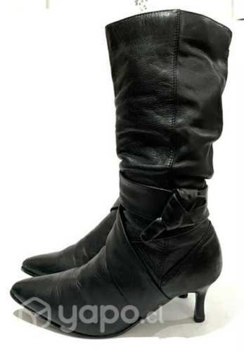 Bota 100% Cuero Marca Tatienne N*35 Negro