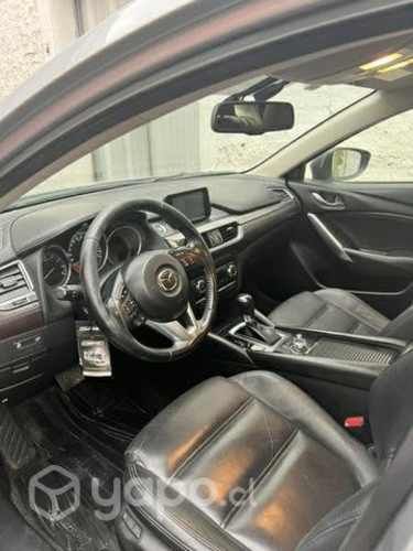 Mazda 6 automático, full cuero