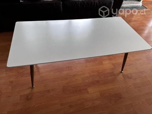Excelente mesa de centro