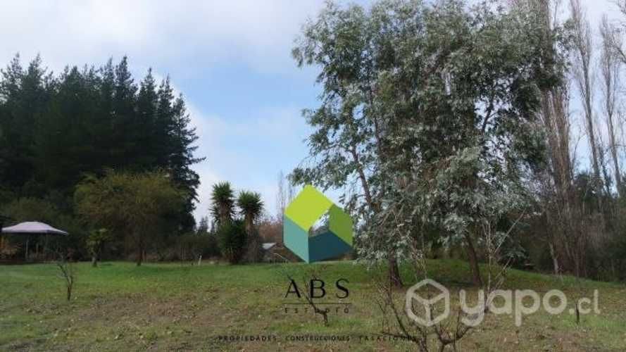 Parcela, casa y piscina cerca del centro, Quillón