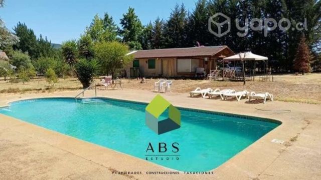 Parcela, casa y piscina cerca del centro, Quillón