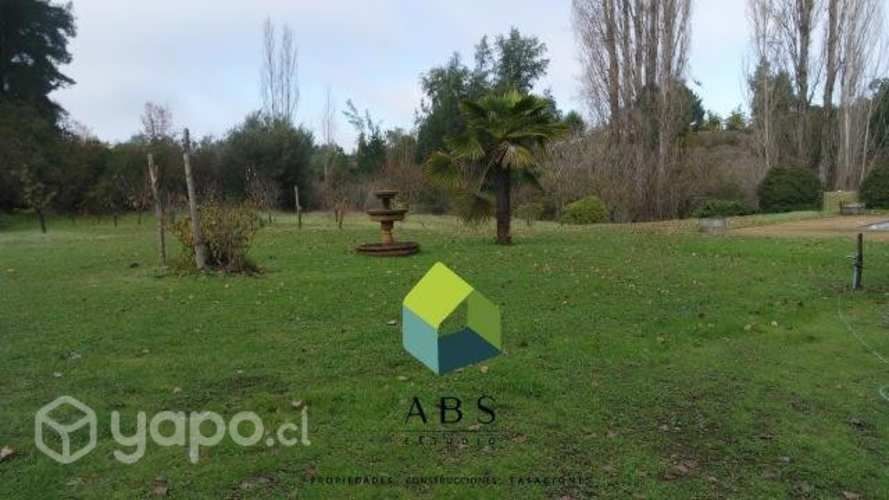 Parcela, casa y piscina cerca del centro, Quillón