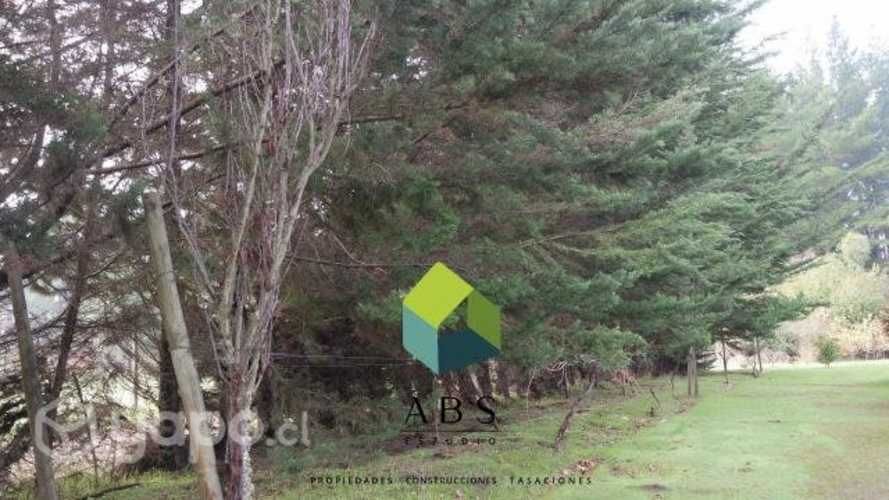 Parcela, casa y piscina cerca del centro, Quillón