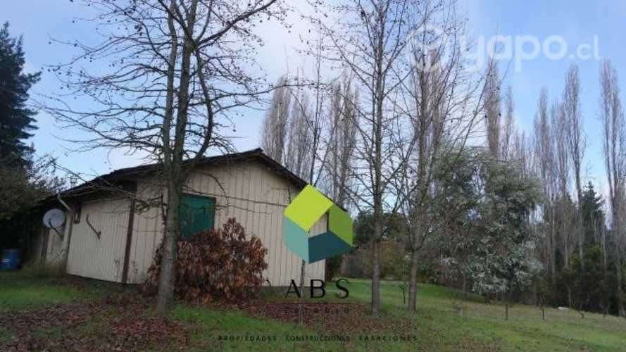 Parcela, casa y piscina cerca del centro, Quillón