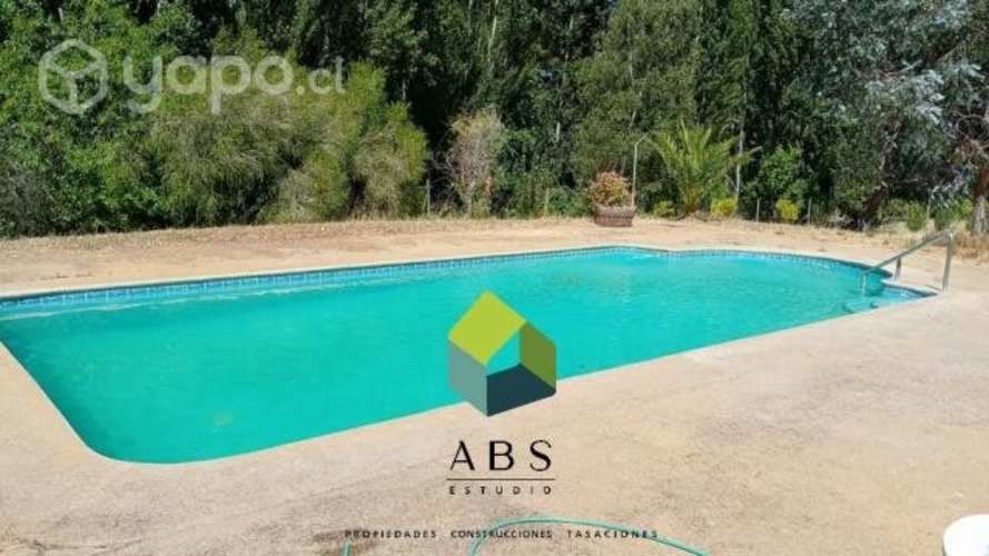 Parcela, casa y piscina cerca del centro, Quillón