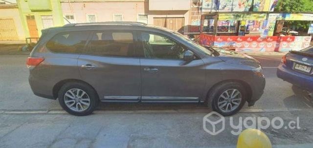 Se vende Nissan Pathfinder 2014