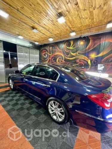 Hyundai genesis 2012