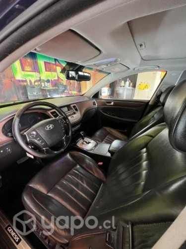 Hyundai genesis 2012