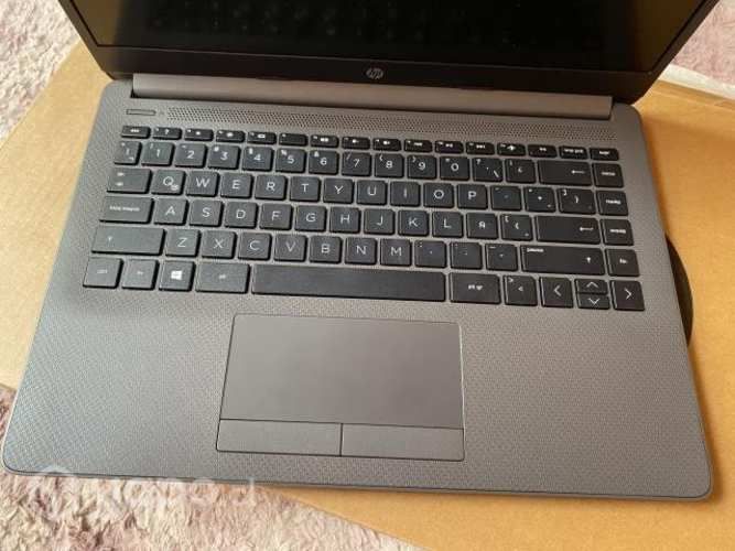 Notebook hp 245 g8