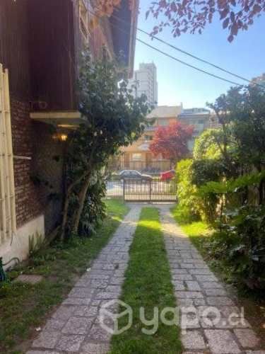 Casa Habitacional o Comercial cercana-Parq Ecuador