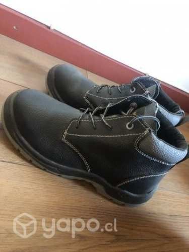 Zapatos de Seguridad (1 SOLO USO CADA PAR)