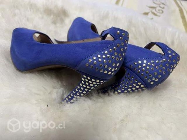 Tacones sin detalles poco uso azul eléctrico