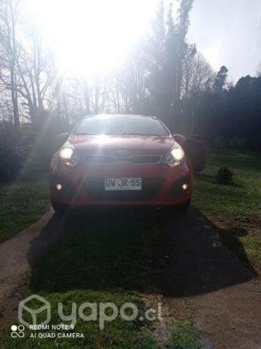 Kia rio 5, año 2012