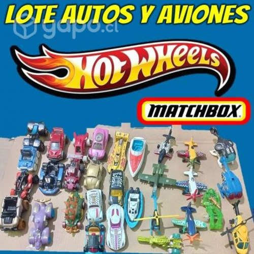 Lote De 30 Autos, Lanchas y aviones Escala 1/64