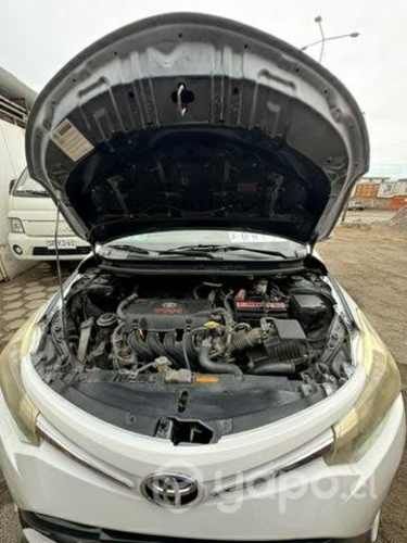 Toyota yaris  único dueño