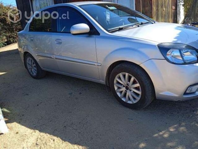 Vendo mi autito Kia rio jb 2012