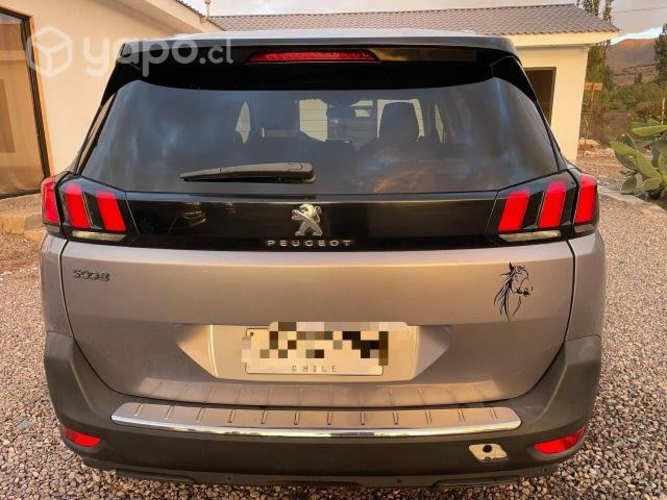 Peugeot 5008 2019