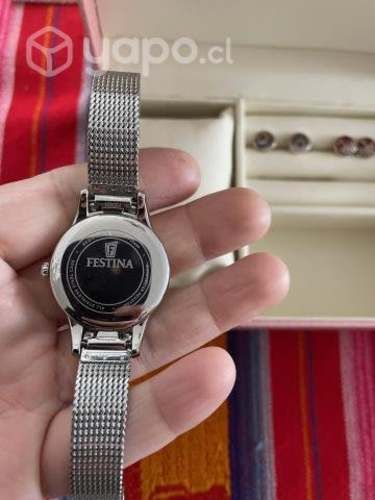 Reloj festina mujer, muy poco uso
