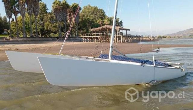 Catamaran Prindle 19