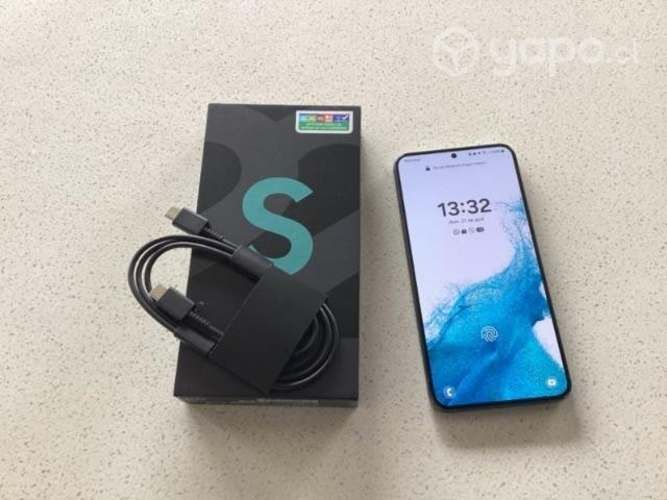 S22 Plus 256 GB usado