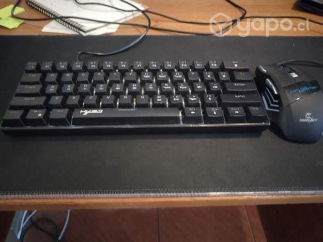 Teclado gamer mecánico y mouse gamer