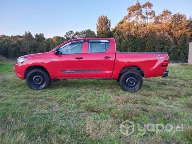 Hilux 4x4 año 2020 crédito y recibo