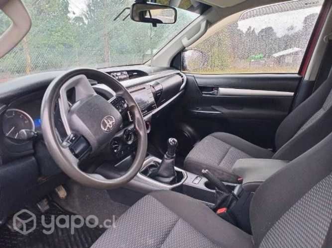 Hilux SR 2017 4x4 crédito y recibo vehículos