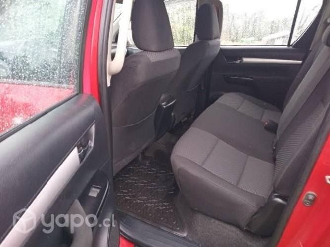 Hilux SR 2017 4x4 crédito y recibo vehículos