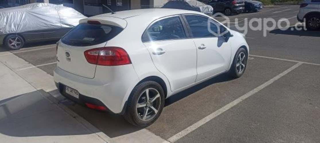 Kia motors rio 2014