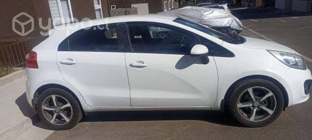 Kia motors rio 2014