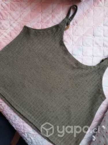 Polera tiritas Verde