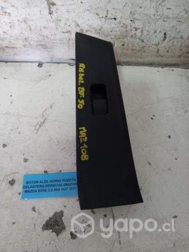 Boton Alza Vidr pta del der (MAZ108) BT50 3.2 2017
