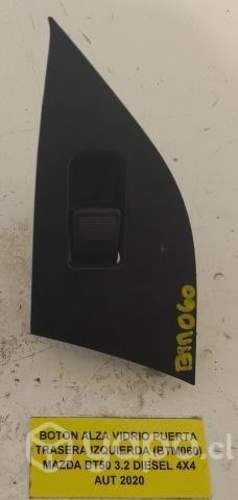 Boton Alza Vidr tras izq (BTM060) BT50 3.2 2020