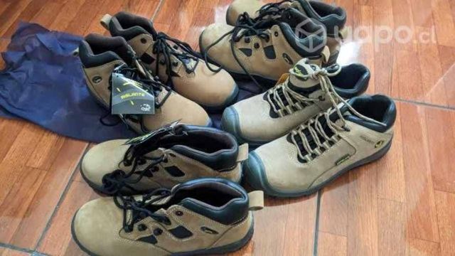 Zapatos construccion
