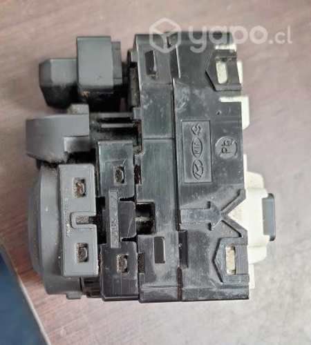 Mando retrovisor Kia rio 4 año 2017-2023