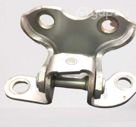 Par bisagra delantera Lh Toyota new yaris sport