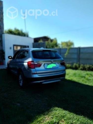Se vende BMW X3 por renovación impecable año 2012