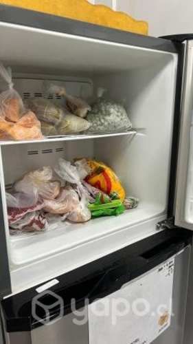 Refrigerador + microondas