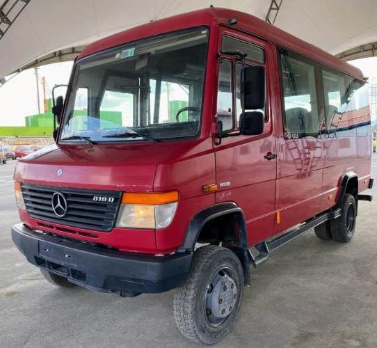 Mercedes Benz Vario 818D 4X4