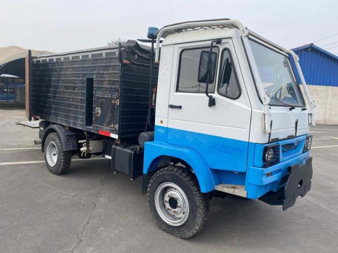 Camión Durso Mininig Wolf 4x4